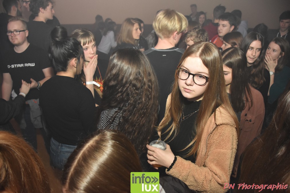 //media/jw_sigpro/users/0000002463/bal des rethos izel/k 45
